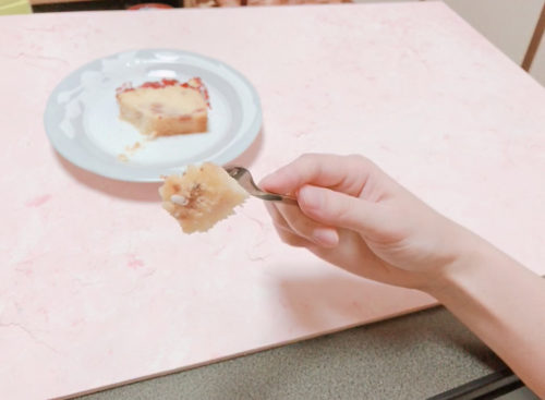 マナー ケーキを綺麗に食べる フォークの持ち方 素敵な女性への第一歩 パステルカラーケーキ教室 An De Art